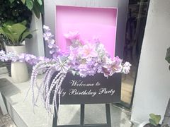 -Mark&Mars Restaurant