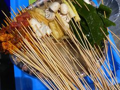 -马路边边串串香(苗栗路店)