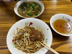 拌川-小狗面馆(复兴店)