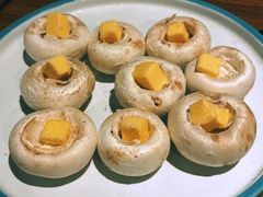 黄油白蘑菇-炼火烤肉店