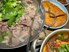 -肖四女乐山跷脚牛肉(滨江天街店)