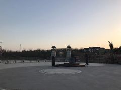 -茅山东方盐湖城景区