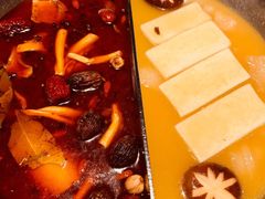 -湊湊火锅·茶憩(新中关购物中心店)