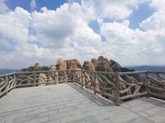 -嵖岈山风景区