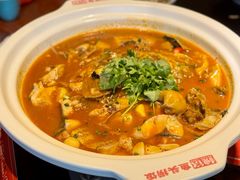 -魏铭鱼头捞饭(晋阳路店)