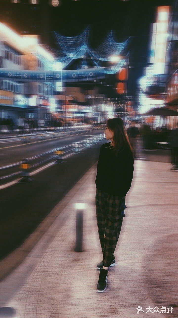 地理位置： 苏州新晋网红打卡地点 淮海街 仿佛在日本