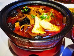 -渝是乎川渝小炒(新世界百货望京店)