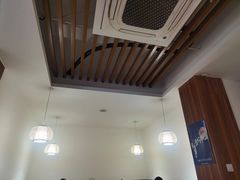 -黄阿姨锅贴大王(万航渡路店)