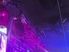 -喜鹊音乐酒馆(西街店)