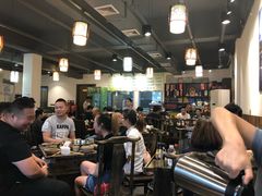 大堂-肖肖酸萝卜鱼火锅(总店)