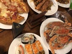 -四海一家自助餐(益田假日广场店)