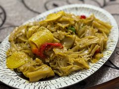 -天天向上素食餐厅(五台山店)