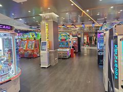 -反斗乐园π(龙华天虹店)