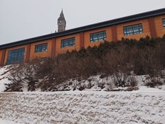 -采薇庄园四季滑雪场