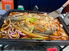 -里岛烤鱼(东港凯虹广场店)