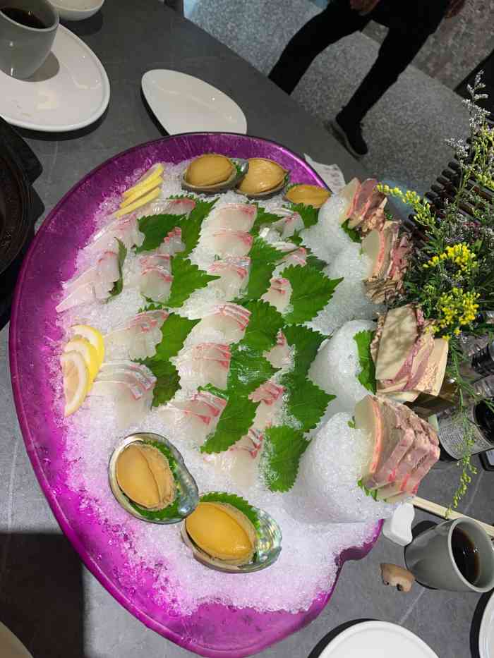 渔意如意·凯宾轩(建六店)-"[薄荷]环境:这是新店,所在的大厦也很.