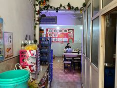 -老字号杨坡红油米线腊汁肉夹馍(东四道巷店)