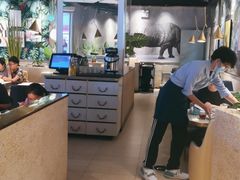 -豪客来牛排(华创国际广场店)