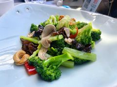 坚果时蔬-野蔓果·山野菜(西湖景区·龙井茶田店)