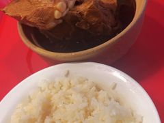 -万和春排骨砂锅米饭(湖北路店)