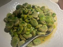 清炒蚕豆-吴越荣记苏州菜·松鼠桂鱼(月光码头店)