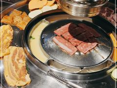 -哈哈碳都·牛肋条无限自助烤肉(台江万达店)