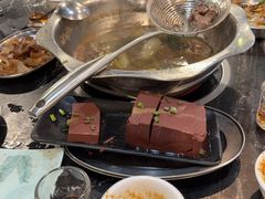-牛一煲美食(江高店)