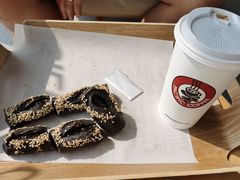 燕麥拿鉄-太平洋咖啡(海天驿站店)