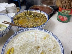 自助取餐区-美得太手工大刀拨面