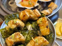 -围炉肉舍•炭烤活鳗•丹东海鲜烤肉(步行街店)