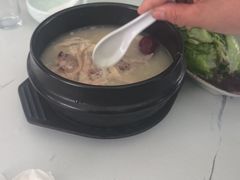 -长寿参鸡汤(朝韩风情街店)