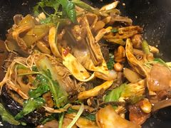 -食乐佳麻辣香锅(森林摩尔商业街区店)