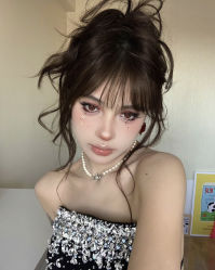 -周周美学工作室
