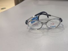 -美式眼镜·授权蔡司.依视路.尼康.豪雅.明月(南翔印象城店)