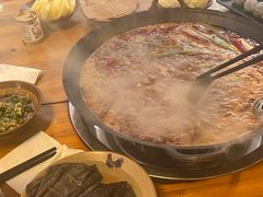 -黄潇洒老火锅(九眼桥宏济巷店)