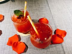 -弦月窗LUNETTE BY AMANDA(复兴路店)