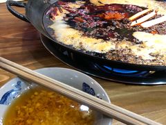 -星鸿社重庆老火锅(燃灯寺分店)