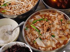 -正宗杨记普洱酸醋米线(总店)