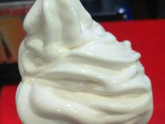 冰淇淋-汉堡王(EAC欧美中心店)