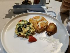 -水桶王国主题餐厅·聚会·生日派对·亲子活动·家庭套餐(亚龙湾希尔顿店)