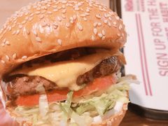 -The Habit Burger Grill 哈比特汉堡(复兴soho店)