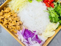 -官塘陈记鱼生·潮汕砂锅粥·潮汕生腌牛肉火锅(潮枫路总店)