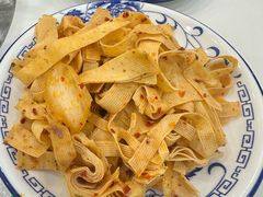 -朴小妹人参鸡汤火锅(长白山万达店)