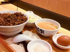 -熊吞·大碗丼烧肉饭(济宁万达广场店)