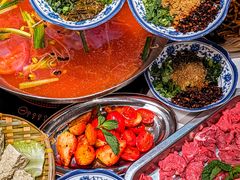 -王奋斗贵州酸汤牛肉火锅