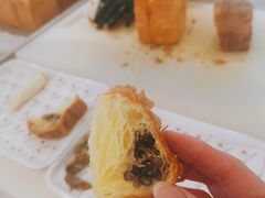 -HOT CRUSH趁热集合·现烤面包(环球港店)