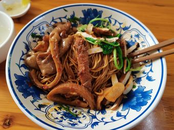 雨润面馆4条评价|人均 -快餐简餐|句容市其他推荐菜:肥肠干挑雪菜肉丝