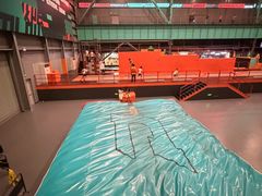 -极限PLAY运动娱乐新世界·团建派对潮玩休闲馆·室内蹦极高空游乐园