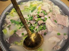 -蜜桃餐厅·伴山(绿宝广场店)