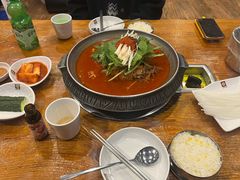 -喇喇排骨火锅·传统韩式脊骨汤(望京西园总店)